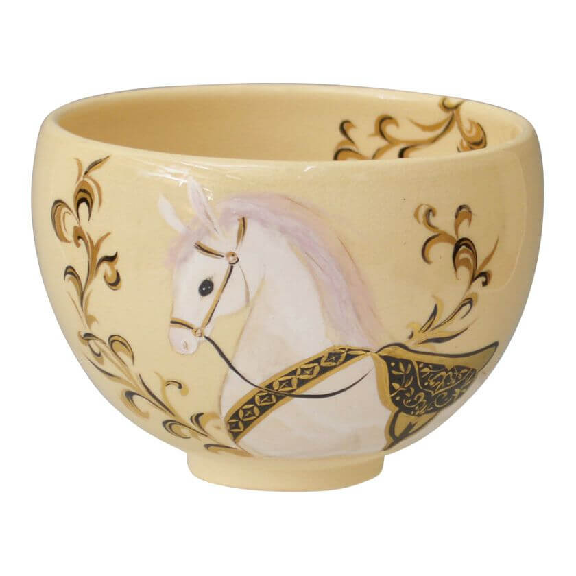 老舗茶舗千紀園の新年の茶道具 茶碗 金唐草に白馬 今岡三四郎